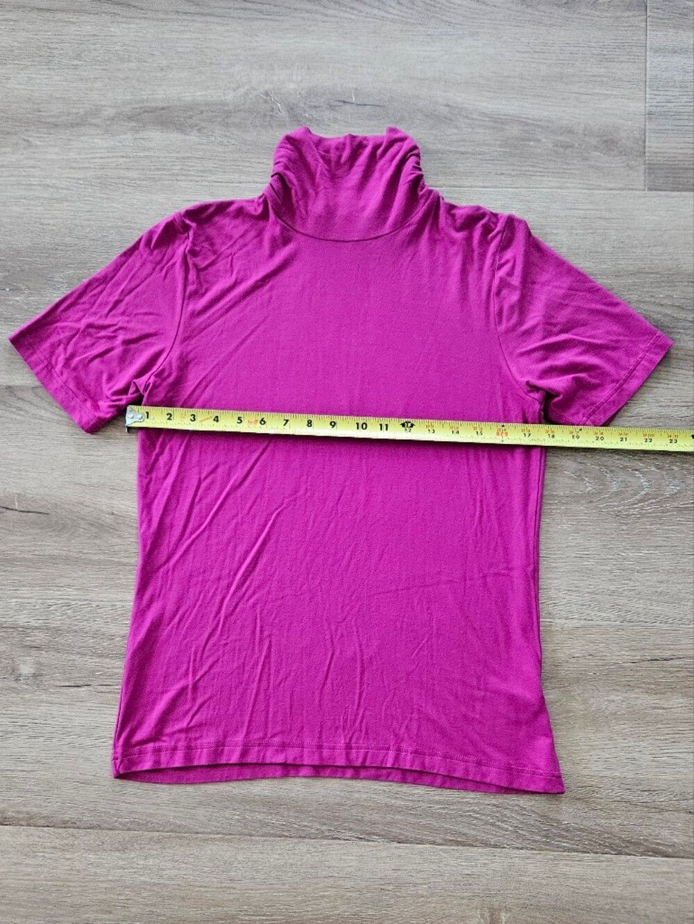 Joseph A. Magenta Short Sleeve Turtleneck Top Size L - Picture 3 of 7